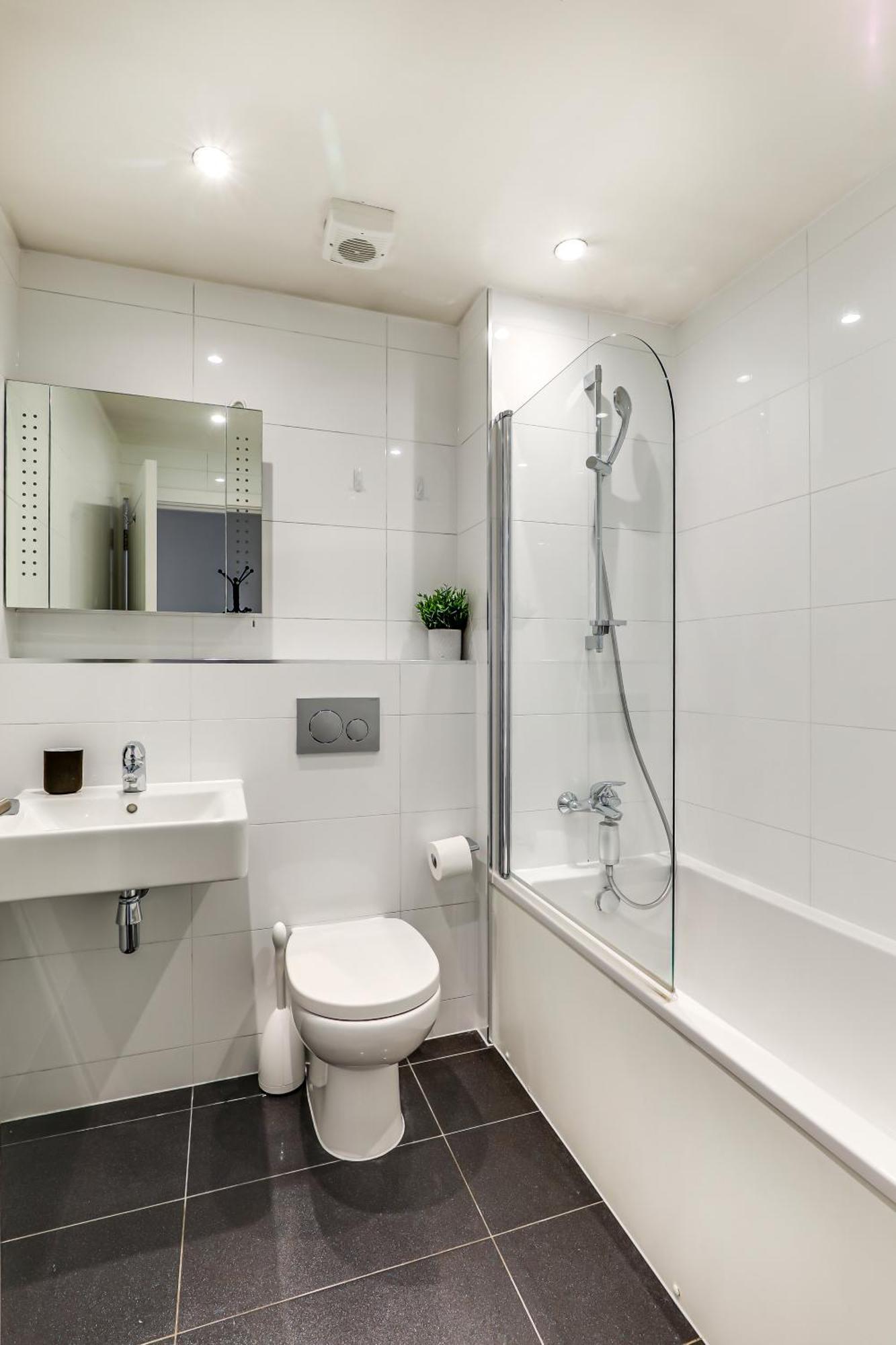 Exceptionally Spacious Central Canterbury Home Экстерьер фото
